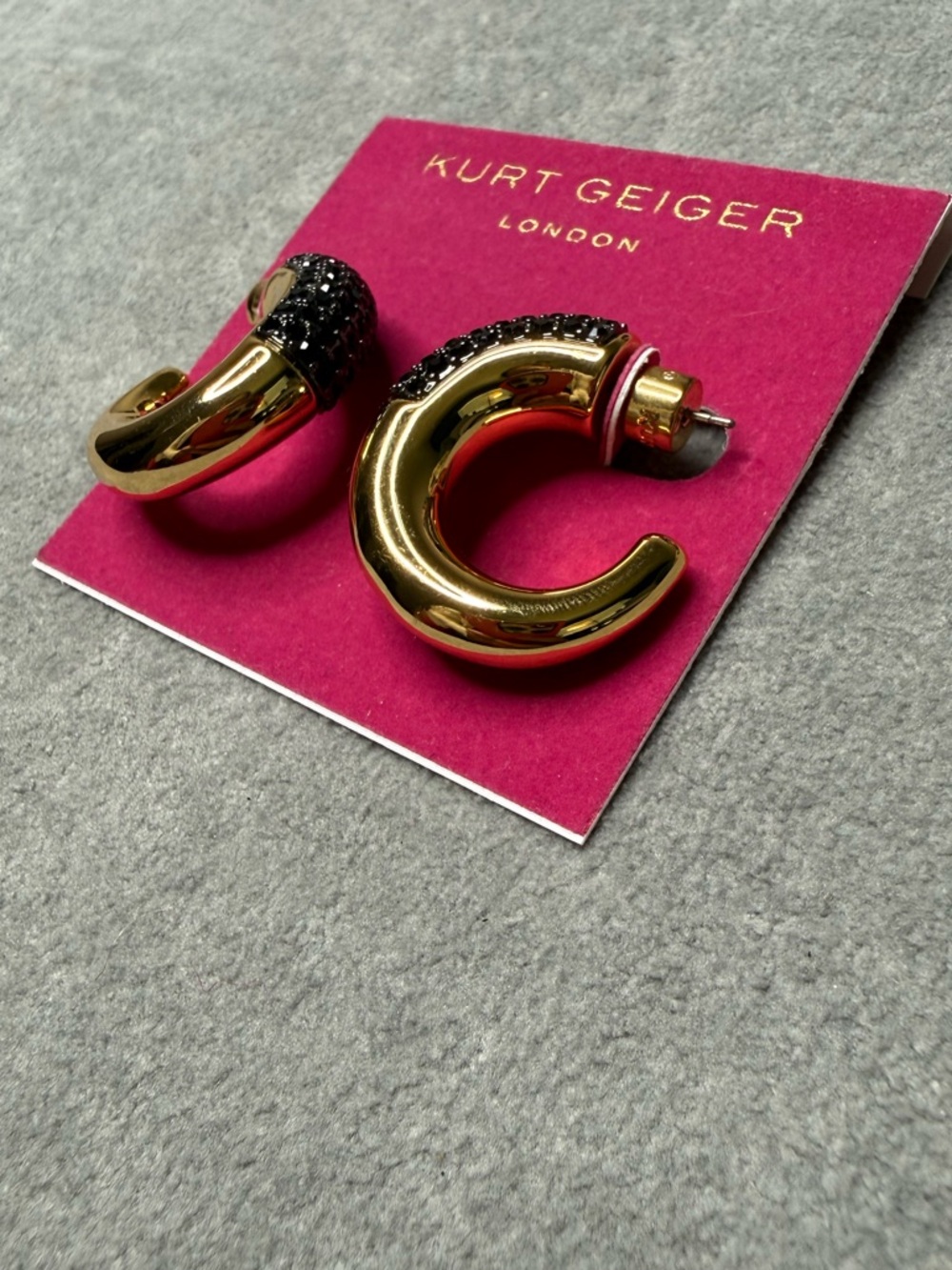 Kurt Geiger Pavé Crystal Chunky
Hoop Earrings, Gold/ Black NWT - Picture 3 of 4